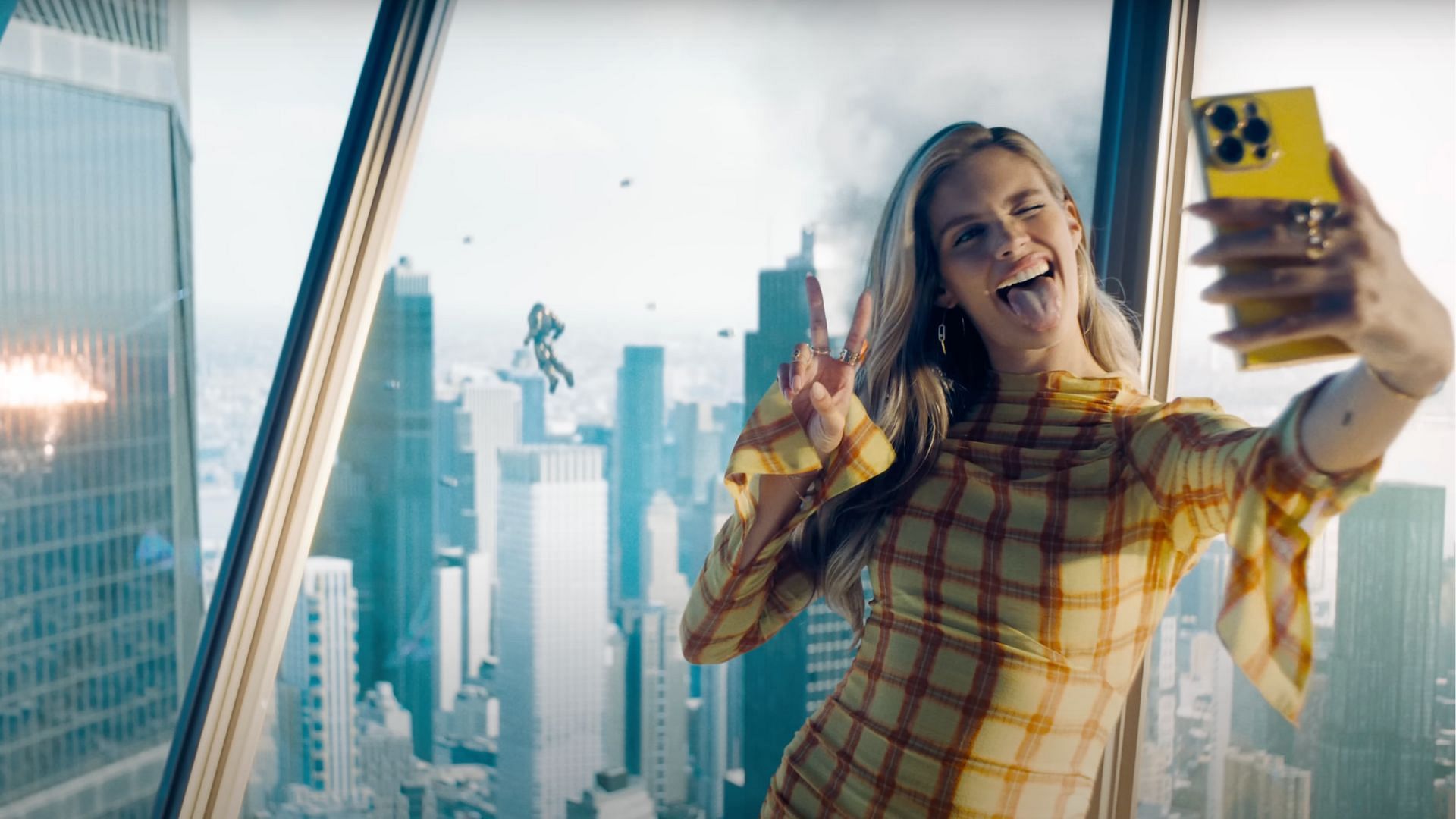 A still from the trailer (Image via YouTube/DC)